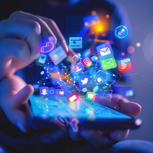 macbook exibindo painel de tráfego pago e marketing digital