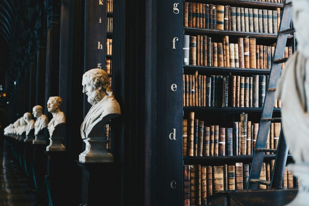Biblioteca jurídica do escritório