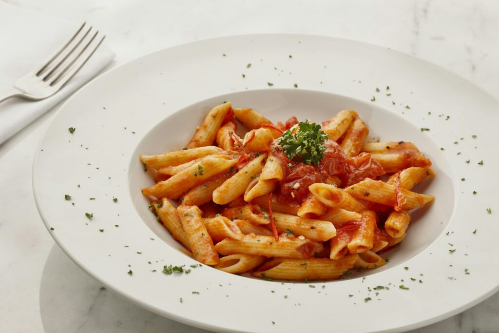 Penne ao molho de tomate