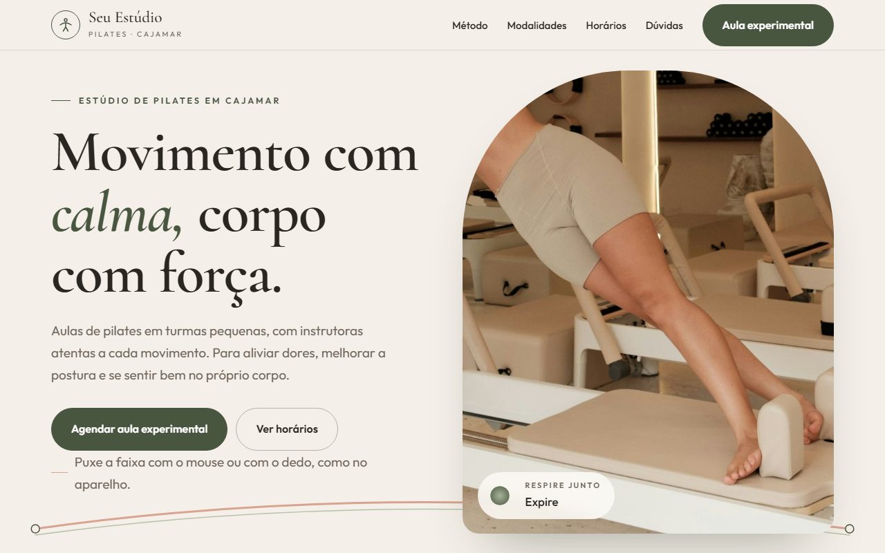 Site de exemplo para estúdio de pilates aberto no computador